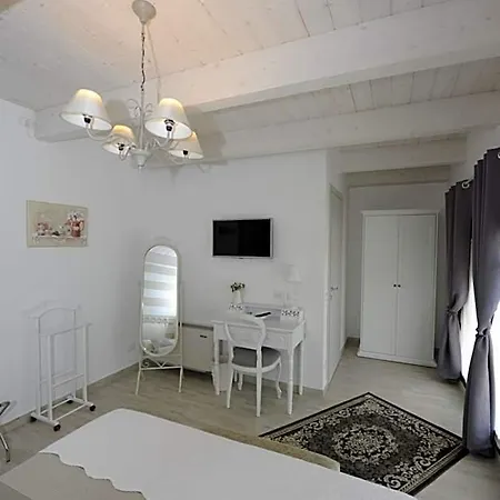 Corte Caselle Bed & Breakfast Sommacampagna