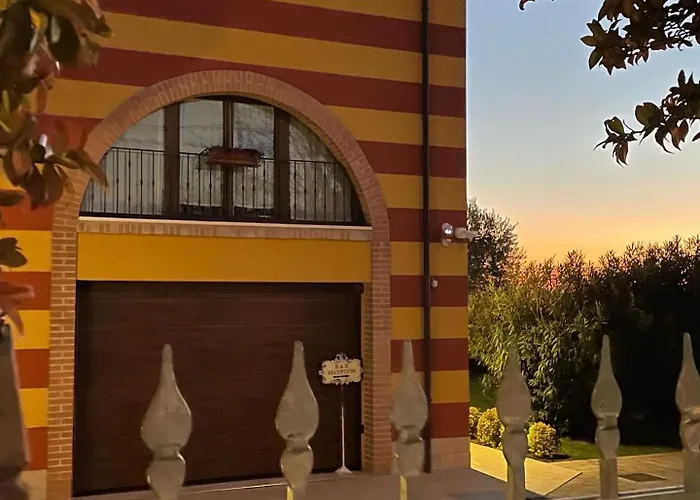 Alojamento de Acomodação e Pequeno-almoço Corte Caselle Sommacampagna